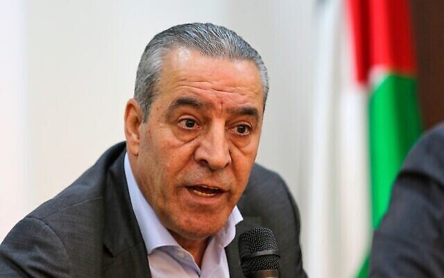 مفوض الشؤون المدنية في السلطة الفلسطينية حسين الشيخ (WAFA)