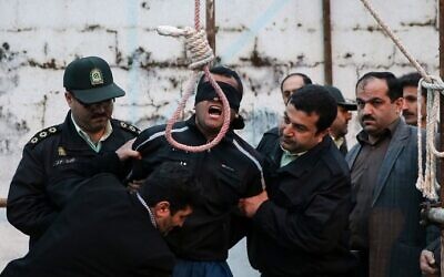 صورة توضيحية لعملية إعدام في إيران (AFP/Arash Khamooshi/ISNA)