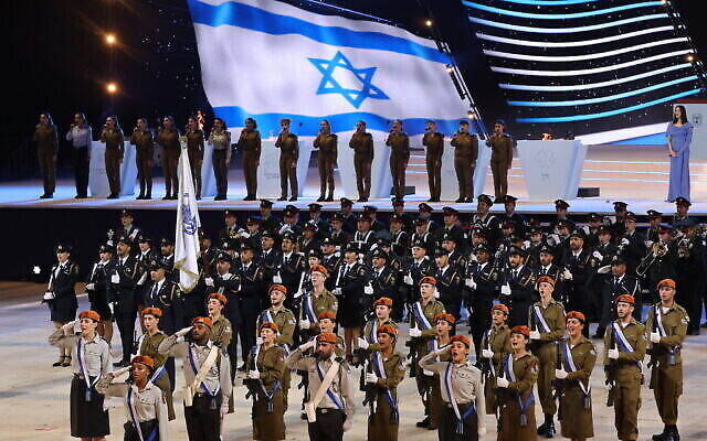 الحفل لإحياء الذكرى الـ 75 لاستقلال إسرائيل، الذي أقيم في جبل هرتسل، القدس، 25 أبريل، 2023. (Yonatan Sindel / Flash90)