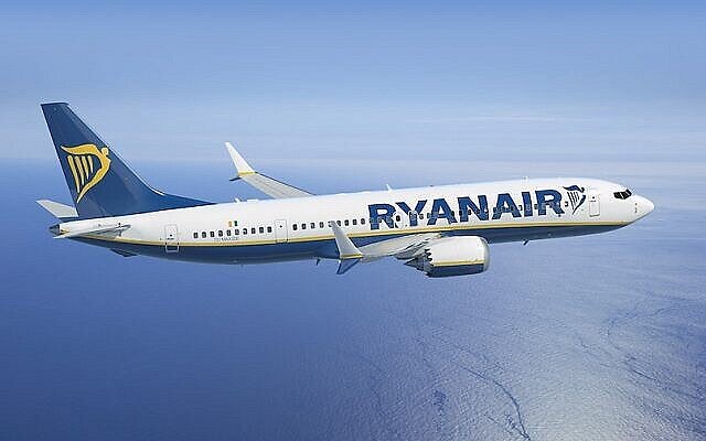 توضيحية: طائرة تابعة لشركة RyanAir من طراز بوينغ 737.(Courtesy)