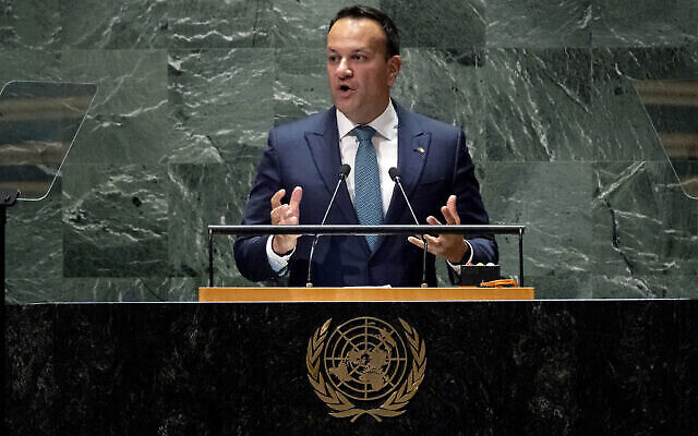 ليو فارادكار تاويستش (رئيس الوزراء) الأيرلندي يخاطب الدورة الثامنة والسبعين للجمعية العامة للأمم المتحدة، 22 سبتمبر، 2023. (Craig Ruttle/AP)