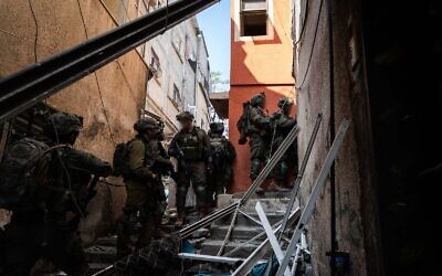 القوات العاملة في قطاع غزة في صورة نشرها الجيش الإسرائيلي في 20 فبراير 2024 (IDF)