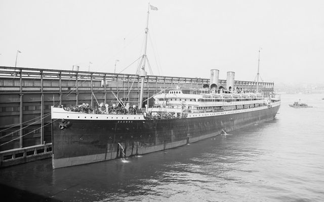 The SS Bremen stops in Hoboken, N.J., in 1905. (Photo courtesy of the U.S. Library of Congress)