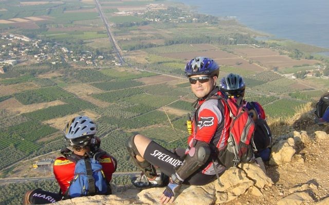 Eyal Postelnik is mountain climbing in Israel.