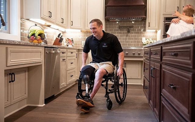U.S. Army Sgt. Eric Hunter in his Fayetteville, Ga., home.