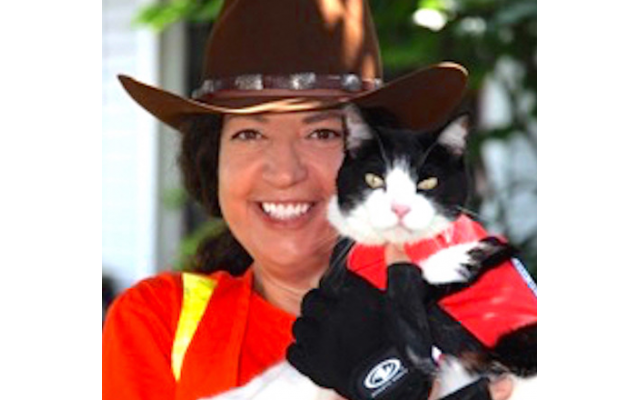 Kim Freeman of Lost Cat Search & Rescue.