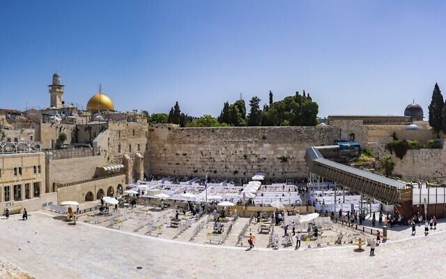 Old City of Jerusalem's Western Wall, May 2020. (Yaniv Berman/Israel Antiquities Authority)