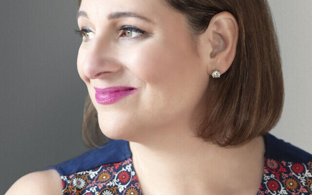 Photo by Andrea Cipriani Mecchi // Jennifer Weiner Zoomed with 350 fans about social media, parenting girls, and her path to writing best-sellers.