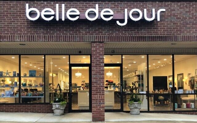 Belle de Jour Salon, just inside I-285 on Roswell Road, is distancing the work stations upon reopening.