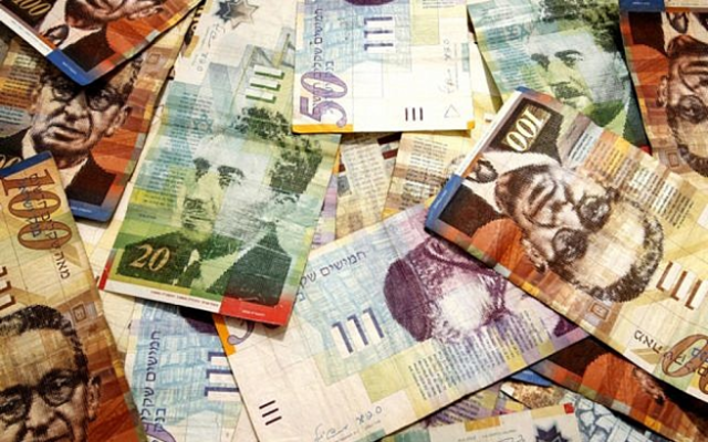 Abed Rahim Khatib/Flash 90//
Illustrative image of cash.