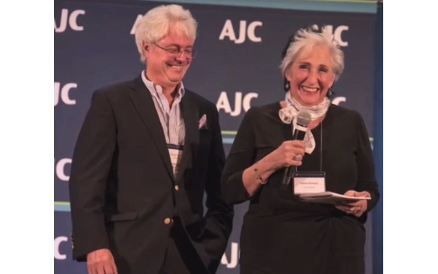The AJC award was presented by last year’s honorees, Melanie and Allan Nelkin.