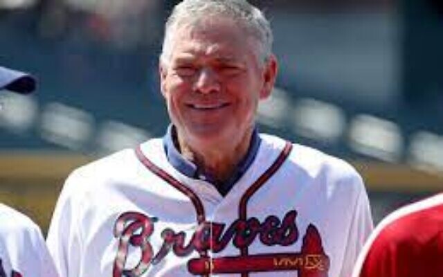 This year’s moderators include Atlanta Braves legend Dale Murphy.
