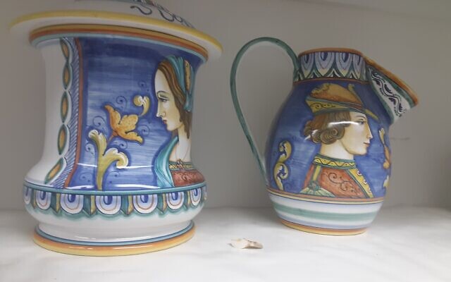 This hand-painted ceramic set is from Italy.