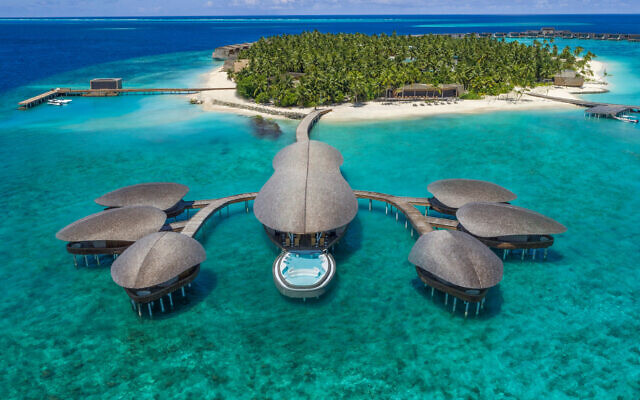 The St. Regis Maldives Vommuli Resort. (Business Wire)