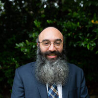Rabbi Isser New