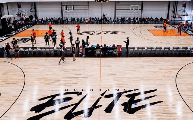 The Overtime Elite facility, located in Midtown, has attracted basketball fans and national scouts.