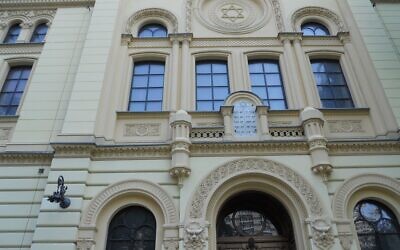 Nozyk synagogue, in Warsaw, where Steven D. Reece will receive his award // Photo Credit: Jan Jaben-Eilon