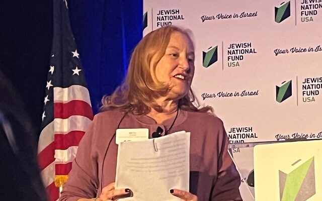 Beth Gluck, JNF executive director, Greater Atlanta, spoke confidently about JNF’s practical roles, going far beyond the traditional Blue Box.