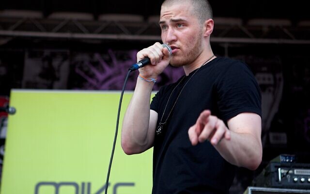 Mike Posner performs in Cleveland, July 8, 2010. (Joey Foley/Getty Images)