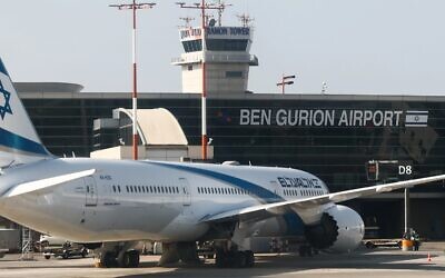 El Al Airlines plane is seen at the Ben Gurion International Airport in Tel Aviv // Photo credit: Jakub Porzycki/Getty Images/JTA)