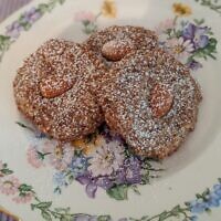Marochinos (Sephardic Almond Cookies)