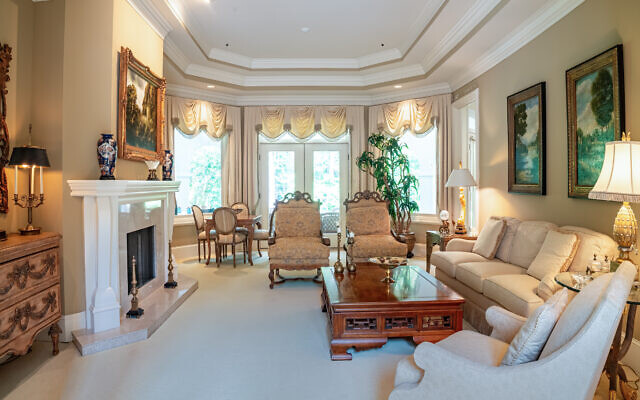 The formal living room has Alan’s photo of an Irish castle ruin in a painterly style and frame.