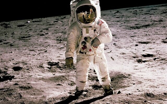 Empowerment University’s winter semester programming launched with its Masterclass: “The Apollo 11 Flashback.”