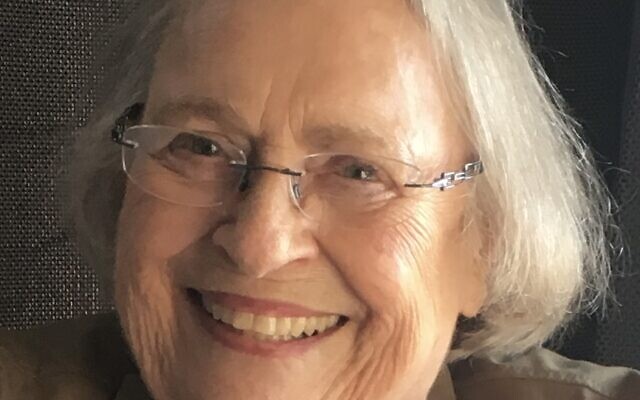 Dorothy Rose Simmons Stock