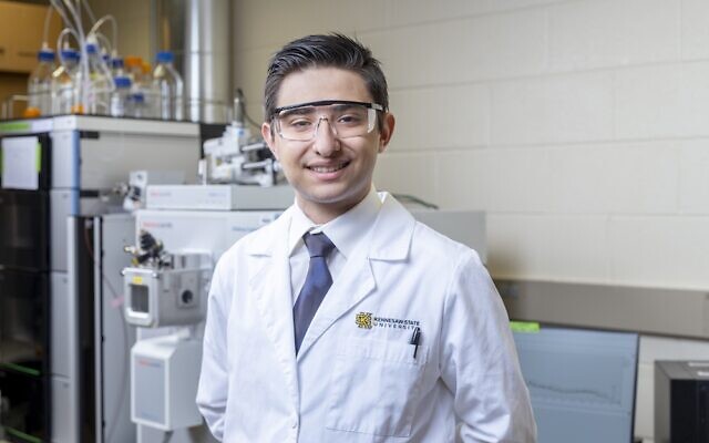 Ari Schwartz, who recently won KSU’s Fall 2025 President’s Award of Distinction.