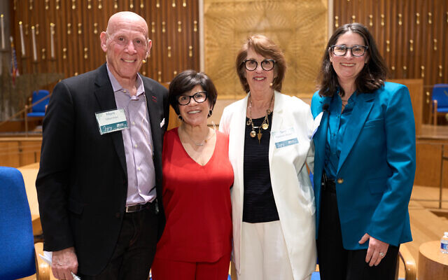 The evening’s panelists and program moderator were (from left) Mark Silberman, Eydie Koonin, Terri Feldman-Bagen, and Sarah Eisinger //All photos by Bob Mahoney’ The evening’s panelists and program moderator were (from left) Mark Silberman, Eydie Koonin, Terri Feldman-Bagen, and Sarah Eisinger //All photos by Bob Mahoney’
