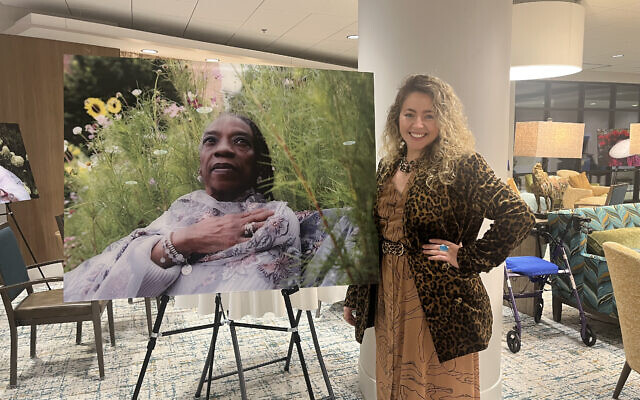 Kayla Alexander executed the photography of the eight women who connected to her and her camera. Kayla Alexander executed the photography of the eight women who connected to her and her camera.