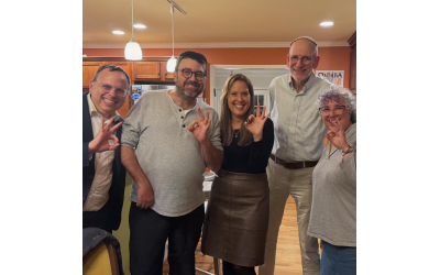(From left) Rabbi Adam Starr, Eitan and Leora Ashman, and Jeff and Barbara Weener.