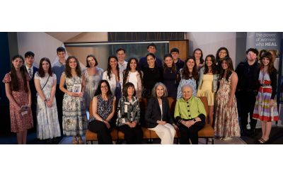 (Front row seated, from left): Leah Stinson of JTeen, Liz Goldstein, Phyllis M. Cohen, Linda Weinroth, Hadassah Greater Atlanta Chesed Chairs; (first row standing, from left): Jenna Epstein, Mikaela Block, Lauren Cohn, Isabelle Siedman, Alexa Posel, Isabelle Kats, Hila Ben-Yaacov, Stella Gegax, Einav Malka, Kira Nadler, Molly Levy; (back row standing, from left): Max Zhiss, Eric Tepper, Ben Funk, Mason Maslia, Gabe Perlin, Kayla Kleinman, Korah Kenyatta-Simmons, Mylo Morantz, Jill Malkin: not pictured: Audrey Bronfman // All photos by Bob Mahoney Pictures