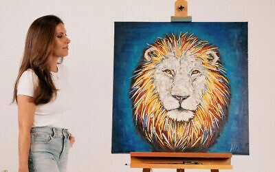 Amanda Perlyn Jackson created a mixed media lion to represent her father, Don’s, strength and resilience.