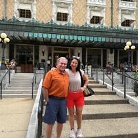 Dr. Jerry and Linda Richman enjoy Hot Springs.