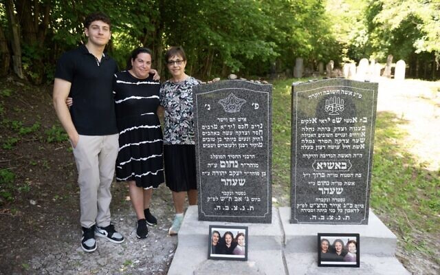Jessica Wilson with her son and mother at the gravesite.