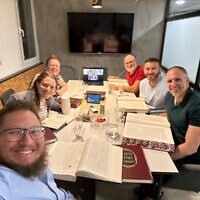 Established in 2019, Yashrut’s Classic Talmud Program brings the traditional approach of old-time yeshivas to its diverse group of students, while committing to aggressively building their Talmud skills and fostering their independence in approaching Jewish text.