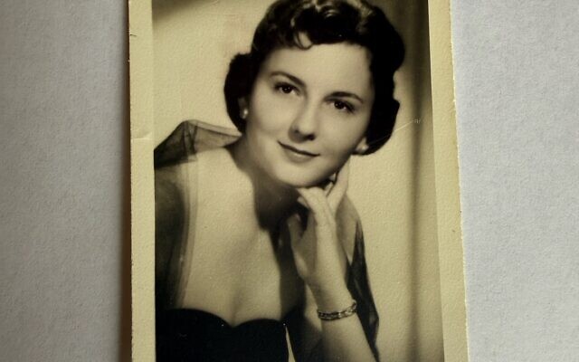 Helen Zimmerman Hahn