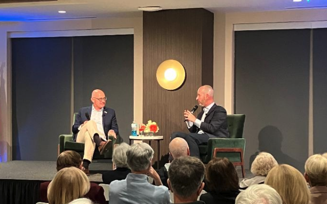 Israeli political commentator, Yaakov Katz (right), discussed the recent elections in Israel with David Zalik at The Dupree.