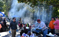The cooks were hard at work preparing their delicacies early Sunday morning // All photos by Robert Garber