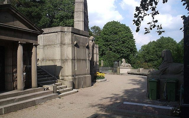 Illustrative: Eastern Cemetery, Gothenborg (Wikimedia Commons, Harri Blomberg).