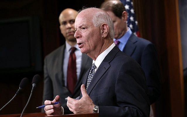 Senator Ben Cardin speaking at a news conference at the Capitol in Washington, DC, introducing the Iran Policy Oversight Act of 2015, October 1, 2015. (Win McNamee/Getty Images)
