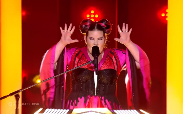 Israel's Netta Barzilai performing 'Toy' in the first Eurovision 2018 semifinal, May 8, 2018. (Screen capture: YouTube)