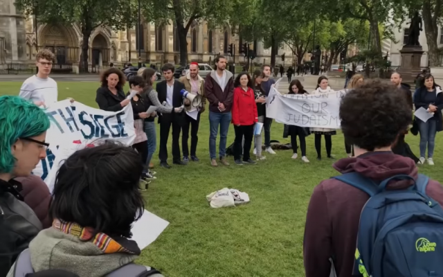 Young London Jews say Kaddish for Gaza in Parliament Square. Credit: Israel Advocacy Movement video on Youtube.