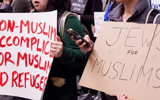 Protesters at San Francisco International Airport condemn then-President Donald Trump's executive order barring travelers from seven Muslim-majority countries, Jan. 29, 2016. (Kenneth Lu/Flickr Commons)