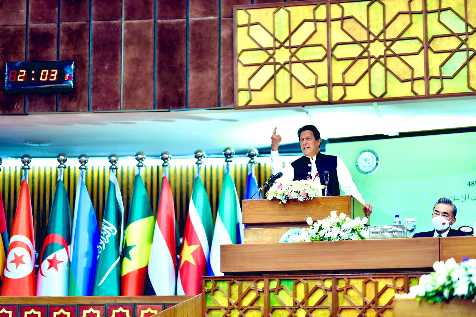 OIC summit: Imran Khan's last stand? | Sergio Restelli - Vimarsana News