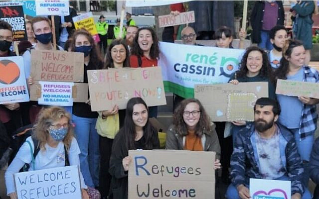 Young activists campaigning for refugees (Rene Cassin/via Jewish News)
