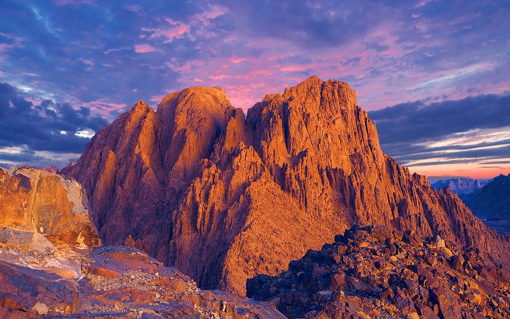 Do we need to know the exact physical location of Mt. Sinai? (iStock)