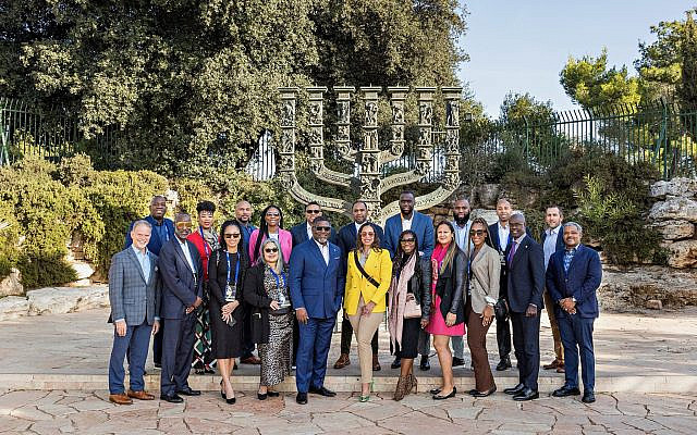 NBEC delegation outside the Knesset, December 2022.  Photo by Marco Antonio Henry.