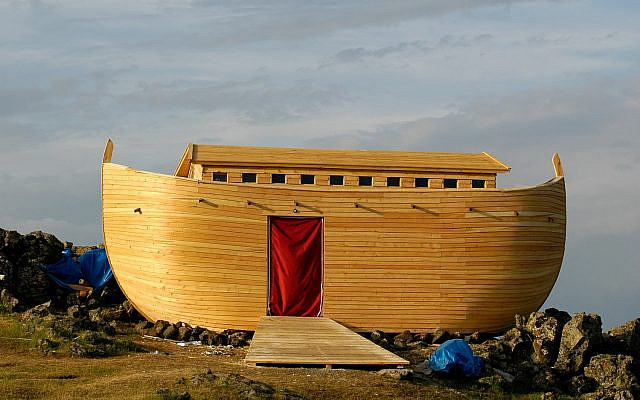 May 30, 2007 - Ararat, Turkey: The completed replica of Noah's Ark at the feet of mount Ararat. This Greenpeace project was unveiled on the 31st of May in order to protest against global warming at the forthcoming G8 summit in Germany.Construction d'une Arche de Noe sur le mont Ararat par la branche turque de Greenpeace pour attirer l'attention sur le rechauffement climatique et la montee des eaux que cela pourrait entrainer.NO USE FRANCE